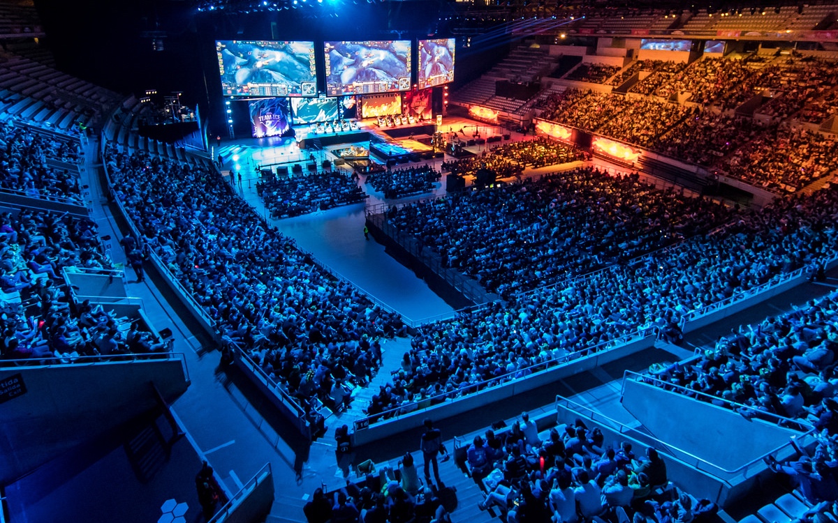 而队长布鲁 而队长布鲁